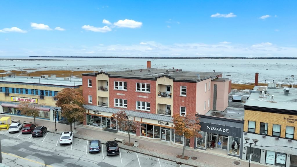 106 - 112 Rue St-Germain O.