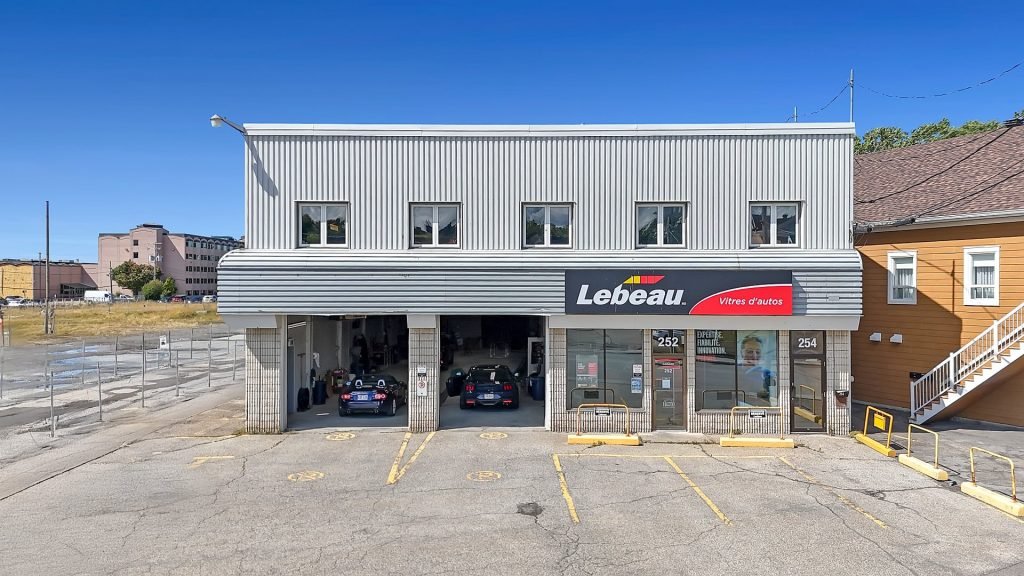254 Rue St-Germain E.